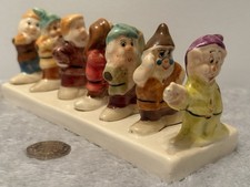 ⭐️ Vintage Disney SNOW WHITE & The Seven Dwarfs Clover CERAMIC TOAST RACK ⭐️