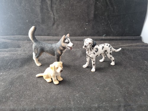 Schleich dog animal figure - animal,