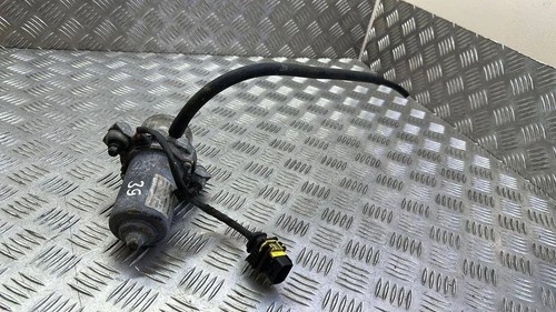 Mercedes benz w212 vacuum - mercedes-benz, e