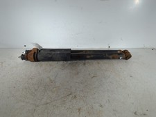 Nissan Juke Tekna Dci 2015-2019 rear shockers P47