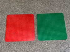 2 Vintage LEGO Duplo Base Boards 24x24 Studs Green Red Base Plate