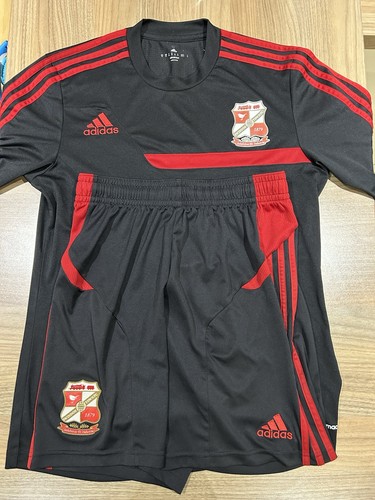 Swindon town training - town, fc