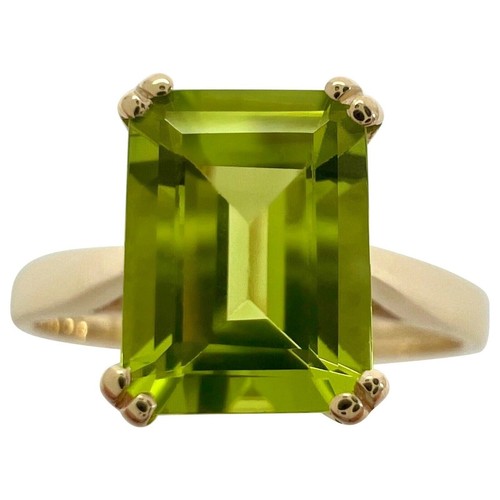 Vivid green peridot - green, emerald