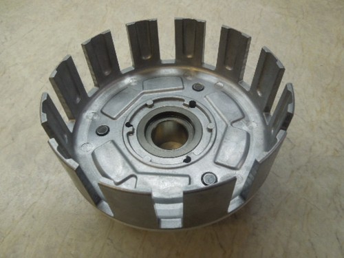 Husqvarna tr650 clutch basket - tr650,