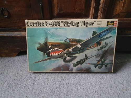 283 revell curtiss 40e - revell, p-40e
