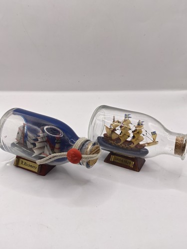 Pair miniature ship a - ship,