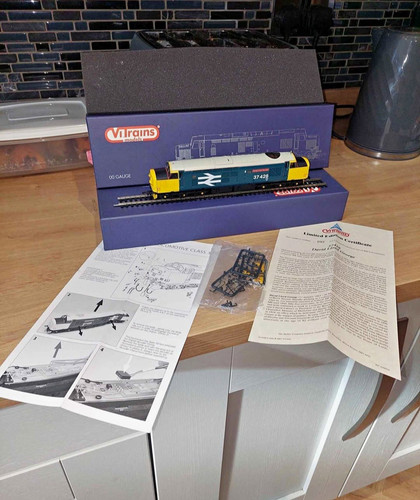 Vitrains 2005 gauge - oo, blue