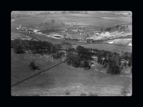 The vauxhall motor car works - car,