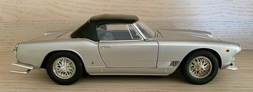 Diecast maserati 3500 - maserati,