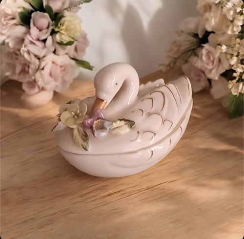 Antique victorian swan trinket - victorian,