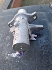 Mercedes Master Cylinder