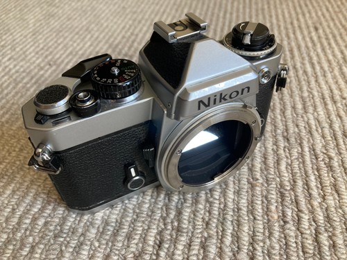 Nikon film camera 35mm - 35mm, slr