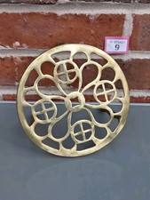 Vintage Brass Trivet 🌿 P09