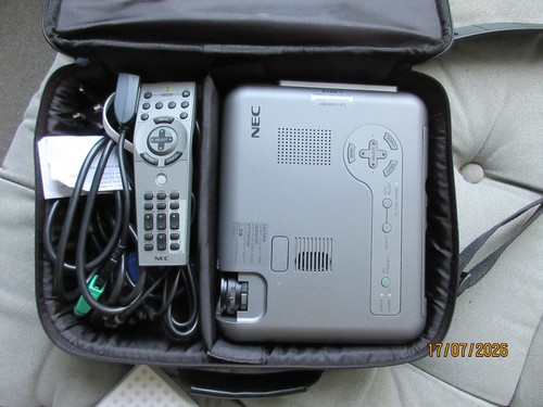 Projector nec computer - projector, usb