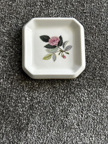 Wedgewood hathaway rose bone - wedgewood,