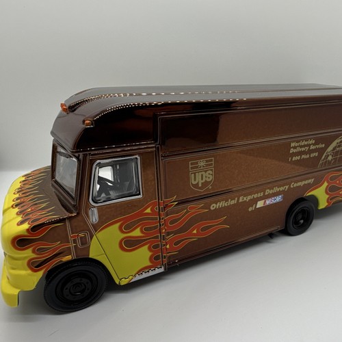 Rcca 2001 ups flame van - 2001, chrome