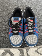 Nike Boys' Trainers Size 4