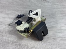 GENUINE VOLVO V70 2005 Boot Lid LATCH LOCK 30716332/XC70