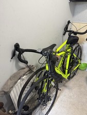 Argos Cross CRX 952 700c Road Bike 52cm, 21-Speed, Disc Brakes, Green