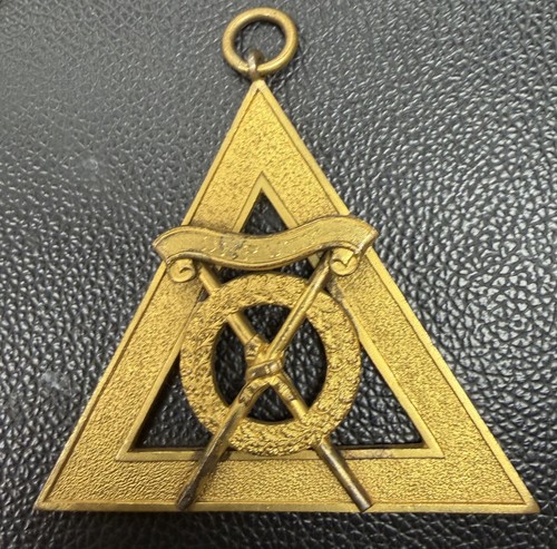Masonic royal arch chapter - arch,