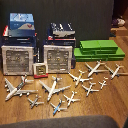 Massive 400 diecast - 1:400, model
