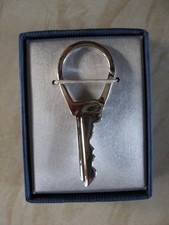 STERLING SILVER HEAVY KEY KEY