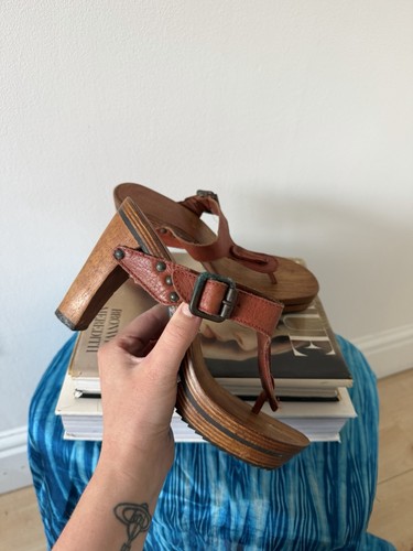 Vintage y2k wooden clogs heels - vintage,