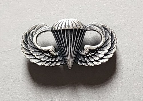 Army airborne parachutist - u.s.,