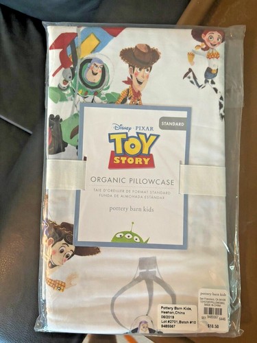 Pottery barn kids - toy, story