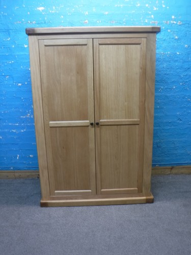 Solid oak wood - wood,