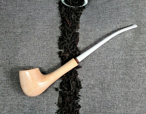 Long wood smoking pipe wooden - long,