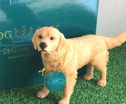 Golden retriever figurine - golden,