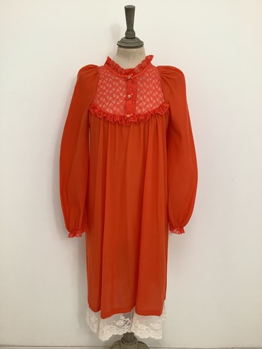 Vintage 1960s babydoll