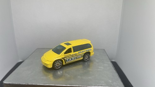 Hot wheels dodge caravan - caravan, from