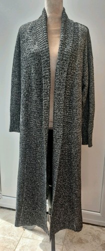 Vous black grey white long - et,