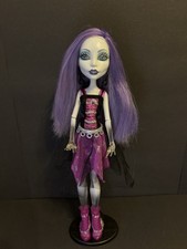 Monster High Spectra Vondergeist Ligh Up Ghouls Alive Doll