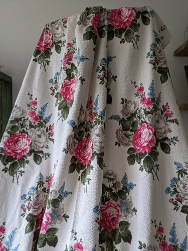 Pair barkcloth floral - pair, of