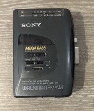 Sony Walkman MEGA BASS WM-FX17 FM/AM  Radio Cassette Player Partially Working