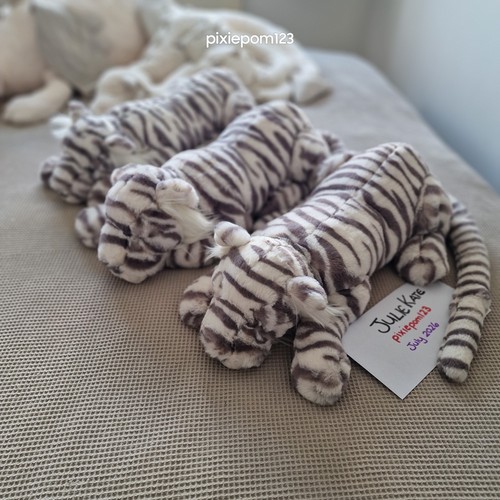 Bnwt genuine jellycat sacha - jellycat,