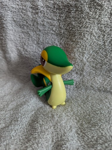 Snivy pokémon mcdonald - pokémon, mcdonald’s