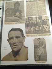 SUPERB LEEDS UNITED FOOTBALL AUTOGRAPH COLLECTION CUSH WRIGHT McCONNELL SMITH...