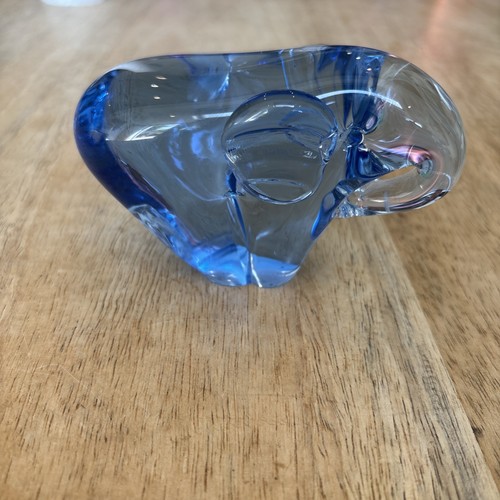 Blue glass elephant - blue,
