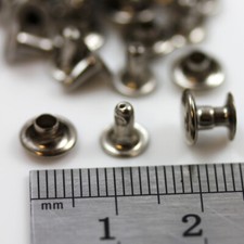 SINGLE CAP ANTIQUE BRASS GUN