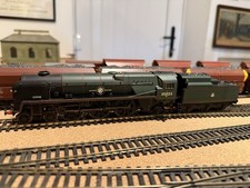 Hornby R2170 BR 4-6-2 'Holland-Afrika Line' Merchant Navy Class –00 Gauge – Good