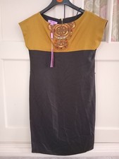 Monsoon Petite black and gold