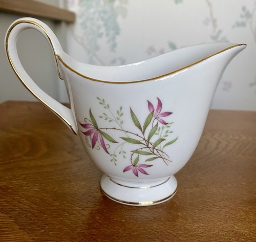 Vintage tuscan blush lily - blush, milk