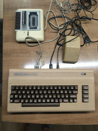 Commodore with 1530 - 64,