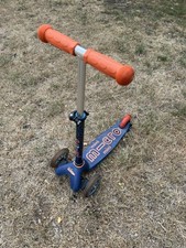 MINI MICRO SCOOTER IN BLUE &