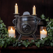 Small Pentagram Pentacle Cauldron 11cm Cast Iron Witch Pagan Altar Spellcraft