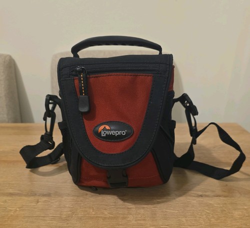 Lowepro nova micro - lowepro,